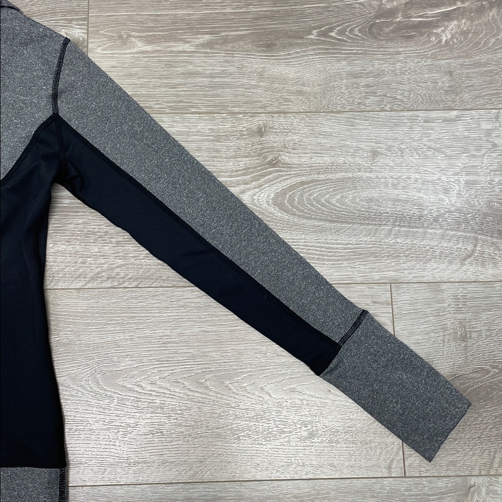 90 Degree by Reflex full-zip athletic jacket with thumbholes XS - Picture 16 of 16